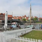 Feriehus *****elegant Feriebolig I Hjertet Af Kerteminde