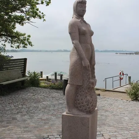 *****elegant Feriebolig I Hjertet Af Kerteminde